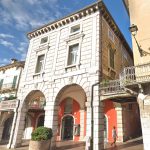 Desenzano buildings piazza Malvezzi