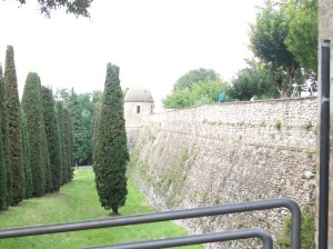 Castiglione delle Stiviere - mura del castello