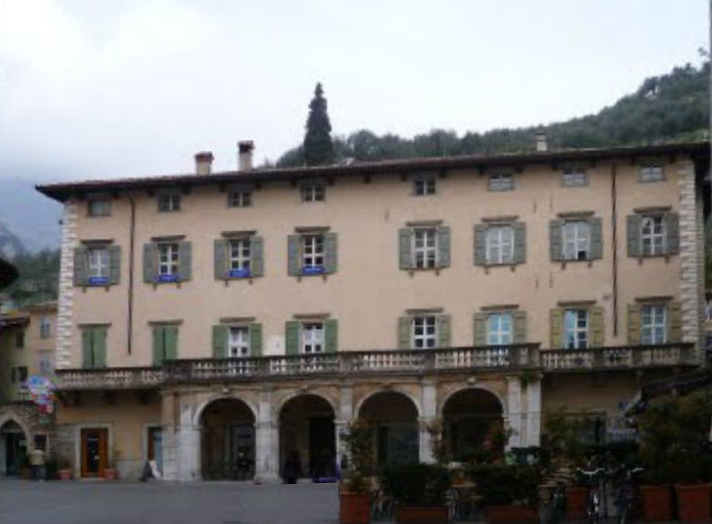 Palazzo Nuovo o Giuliani-Marcabruni Arco Trento