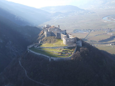 Castel Beseno Besenello Trento Lago di Garda