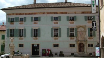Palazzo Eccheli Baisi