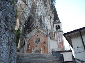 Santuario Madonna della Corona Spiazzi Caprino Veronese Ferrara di Monte Baldo