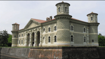 Palazzina di Caccia dei Gonzaga – Castello Bosco Fonatna