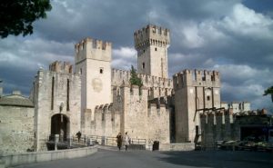 Castello di Sirmione lago di Garda