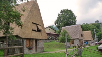 Fienili di Cima Rest e Denai