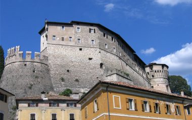 Castello di Rovereto Trento lago di Garda