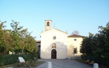 Monzambano-Olfino-Chiesa-SS-Trinita