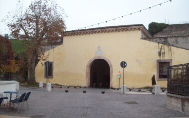 Peschiera-del-Garda-Porta Brescia