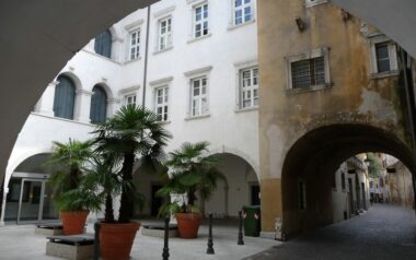 Arco – Scorcio del Municipio