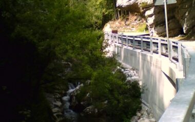 Avio – Discesa valle dei molini-1