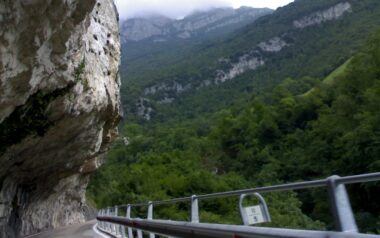 Avio – Strada sotto le rocce