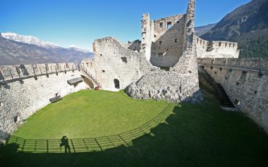 Castel Beseno Besenello Trento