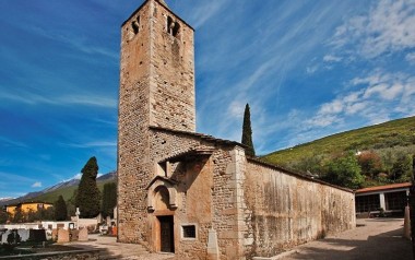 brenzone-castelletto-chiesa-di-san-zeno