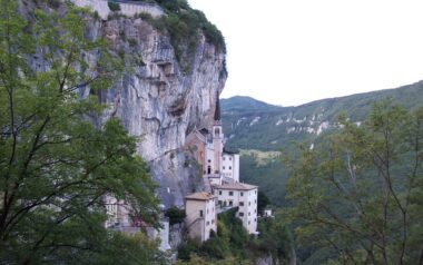 Caprino Veronese – Santuario della Madonna della Corona