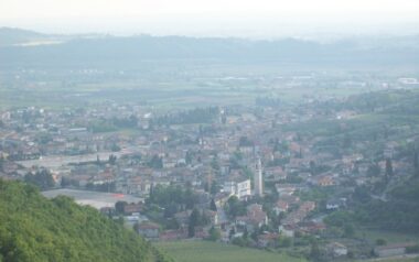 s-ambrogio-di-valpolicella-S.Ambrogio-di-Valpolicella-da-S-Giorgio
