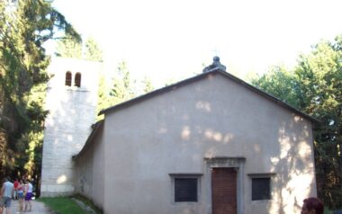 s-anna-d-alfaedo-Chiesa-di-San-Giovanni-in-Monte-Loffa
