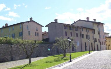san-felice-del-benaco-cisano-piazzetta