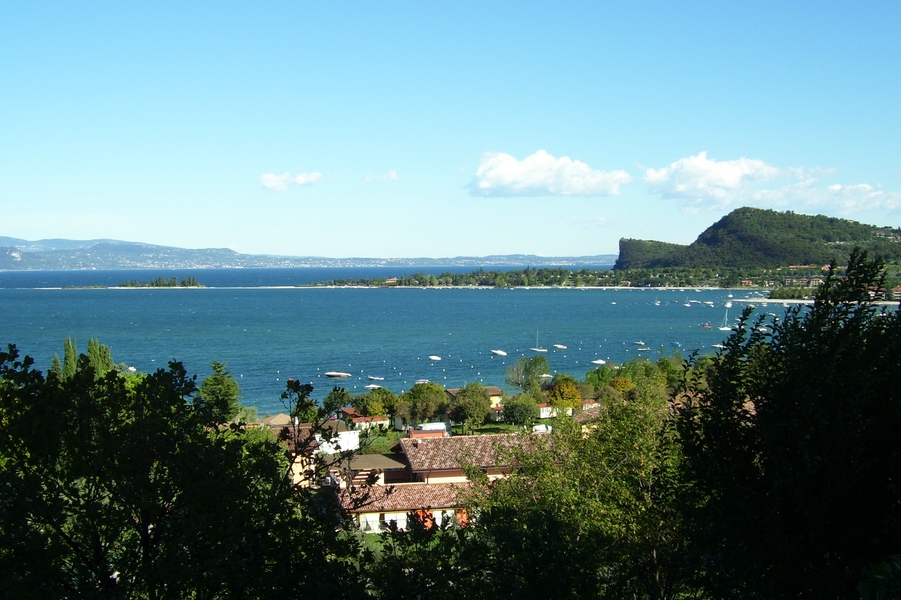 san-felice-del-benaco-isola-dei-conigli - Garda tourism - Garda tourism