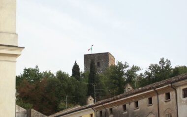 solferino-la-Spia d’Italia vista da piazza Castello