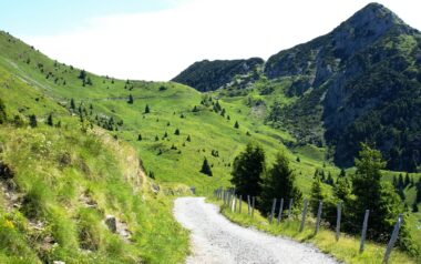 Tiarno di Sopra-Monte Tremalzo und der Weg zur Suedflanke