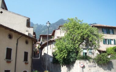 tignale-Gardola-via-Chiesa